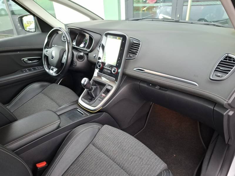 Renault Grand Scénic - Photo 16