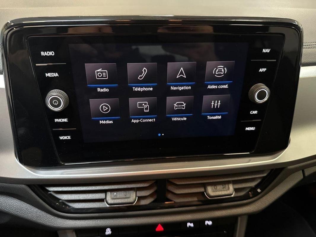 Volkswagen T-Roc - Photo 16