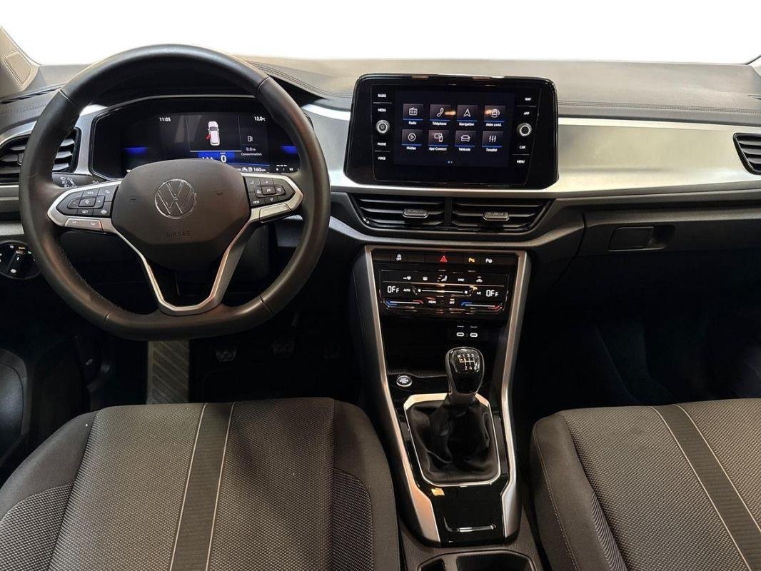 Volkswagen T-Roc - Photo 8