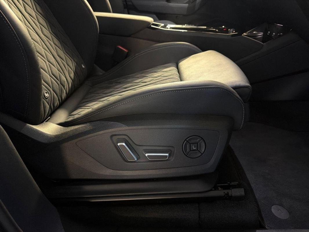 Audi SQ6 e-tron - Photo 14