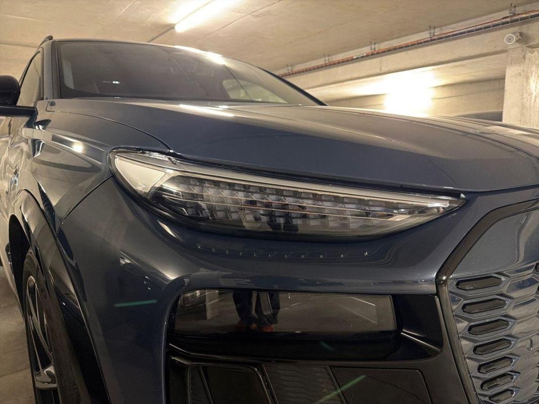 Audi SQ6 e-tron - Photo 25
