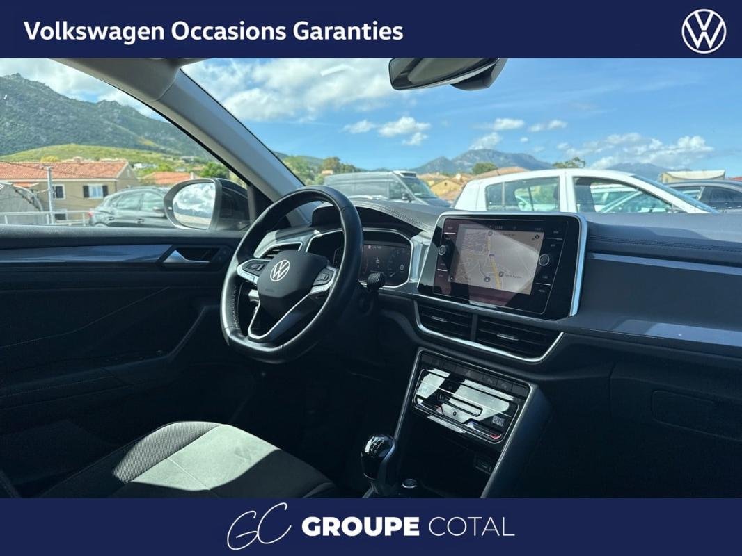 Volkswagen T-Roc - Photo 15