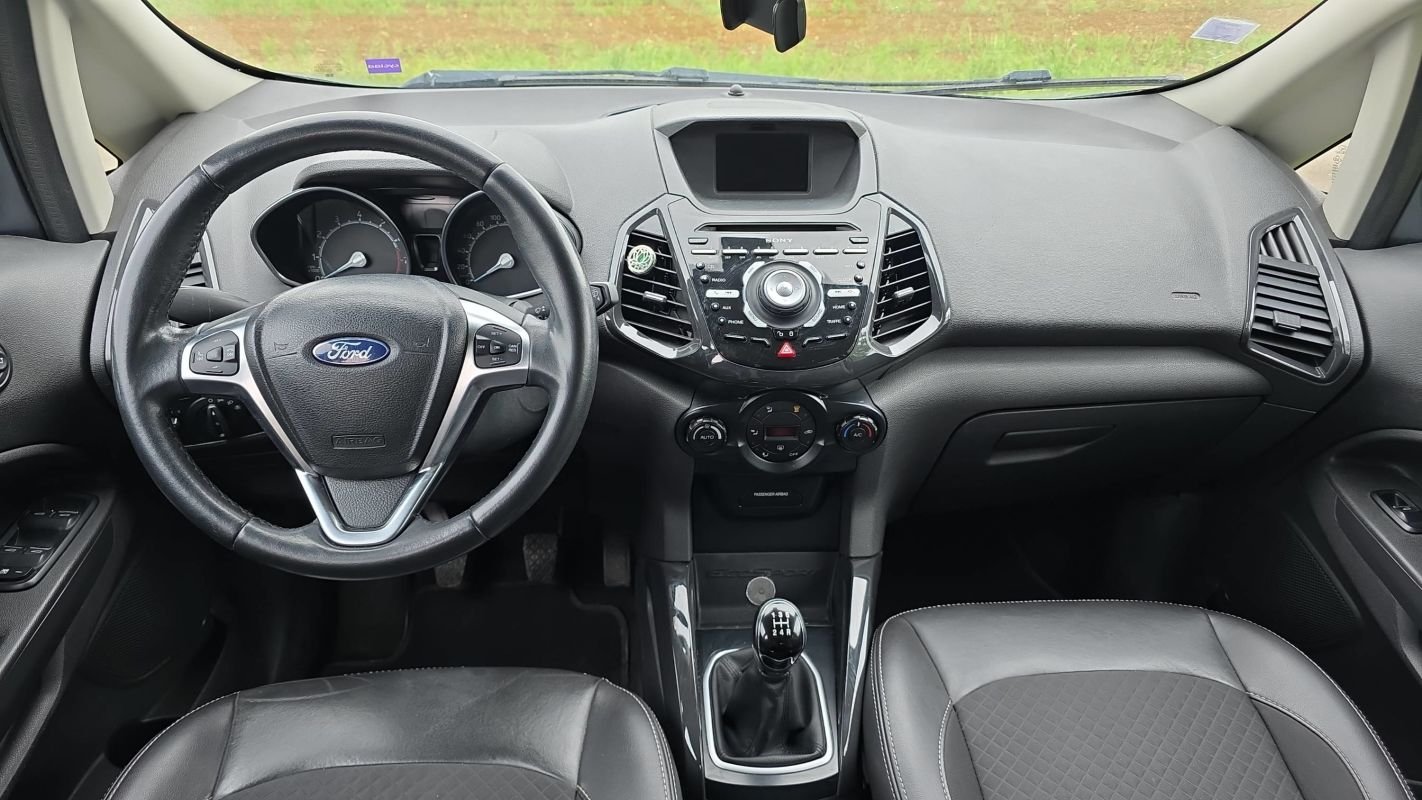 Ford EcoSport - Photo 11