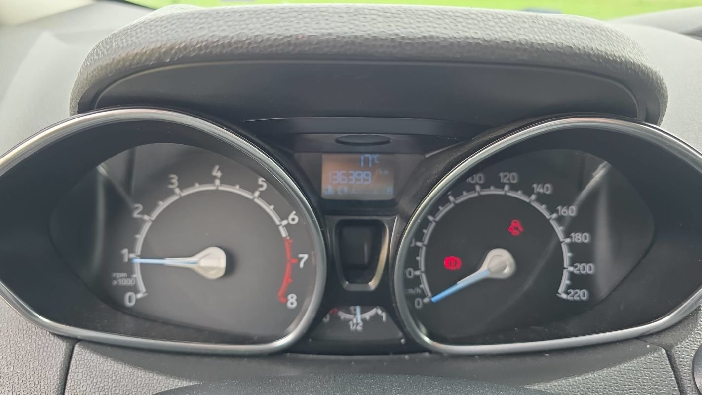 Ford EcoSport - Photo 12