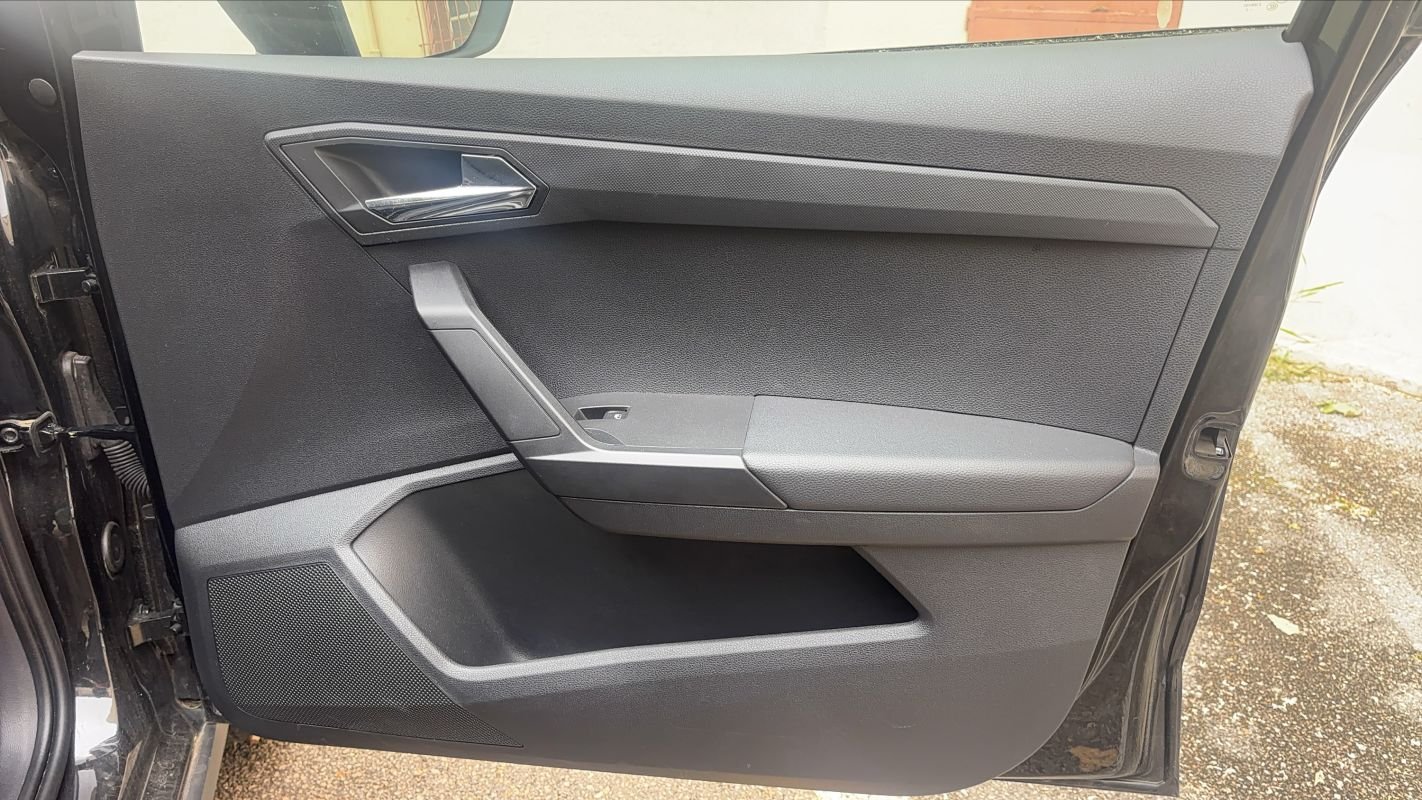 Seat Arona - Photo 24