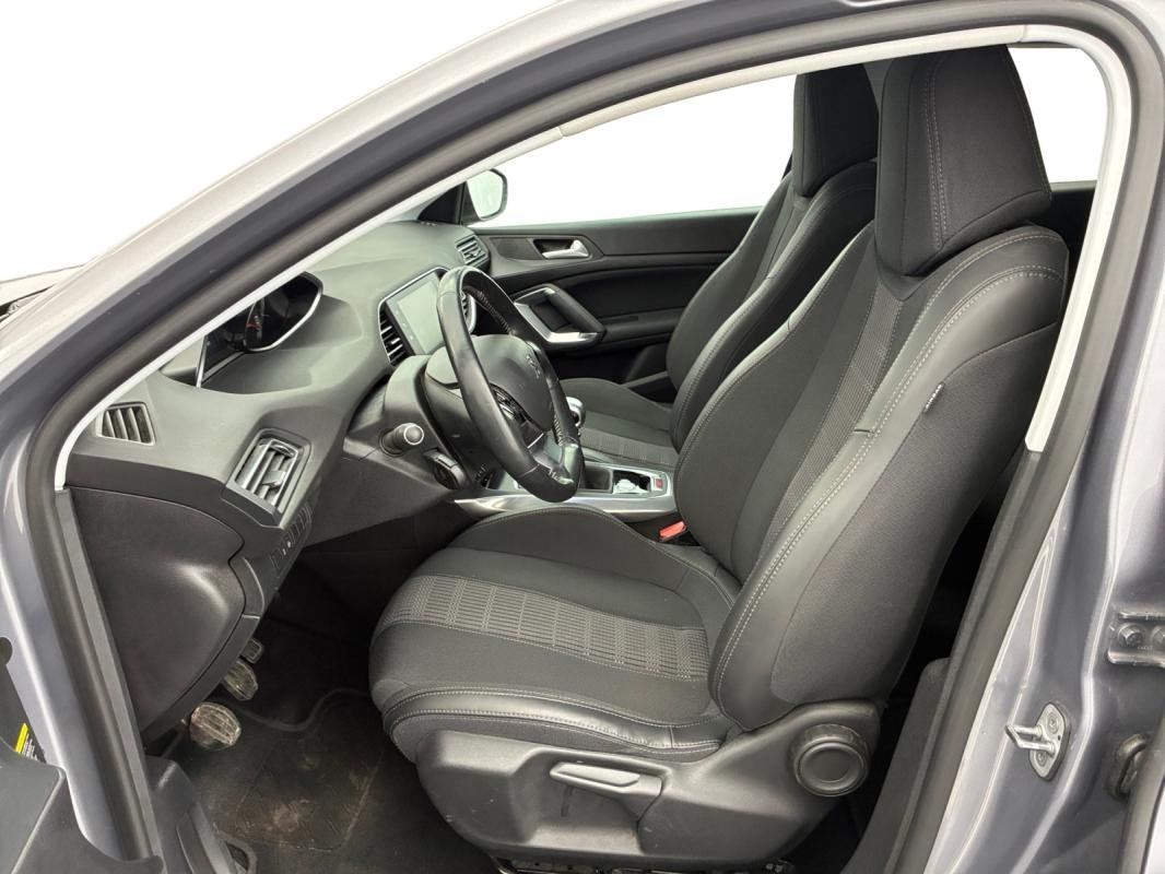 Peugeot 308 - Photo 9