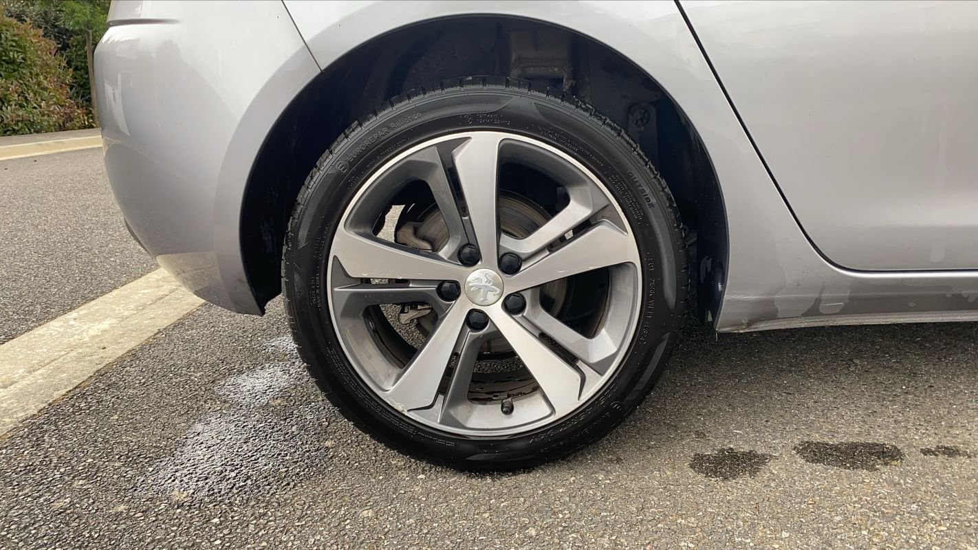 Peugeot 308 - Photo 16