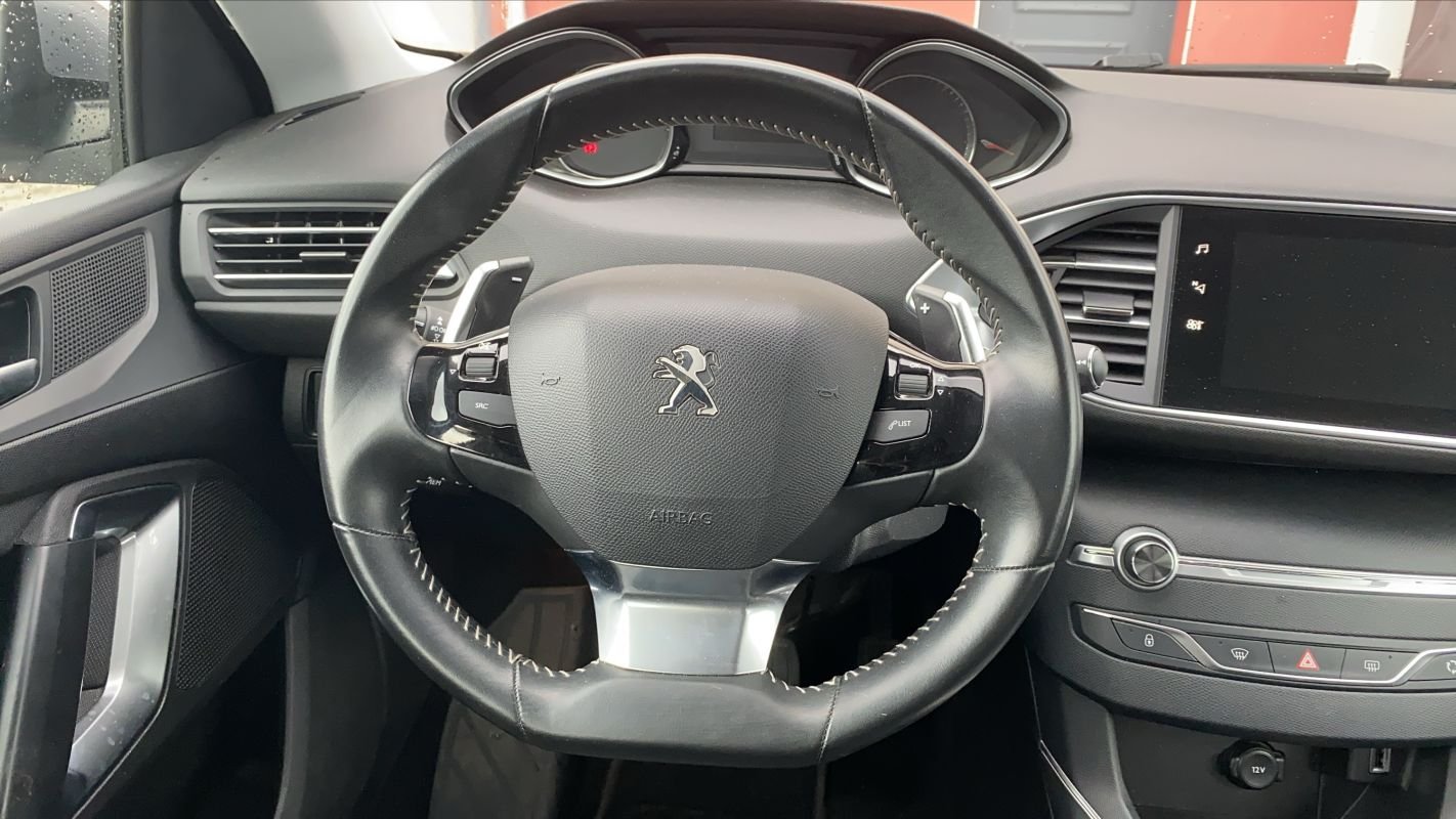Peugeot 308 - Photo 22
