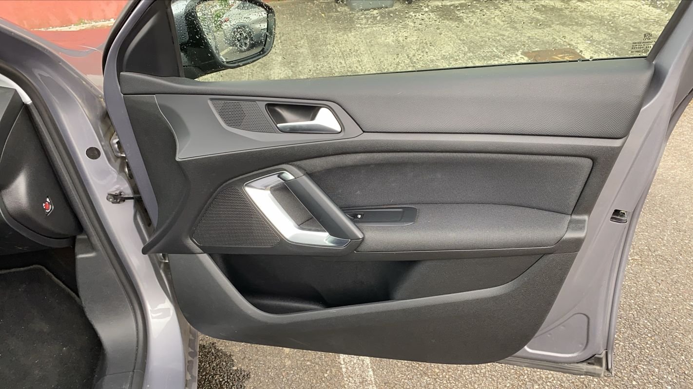 Peugeot 308 - Photo 23