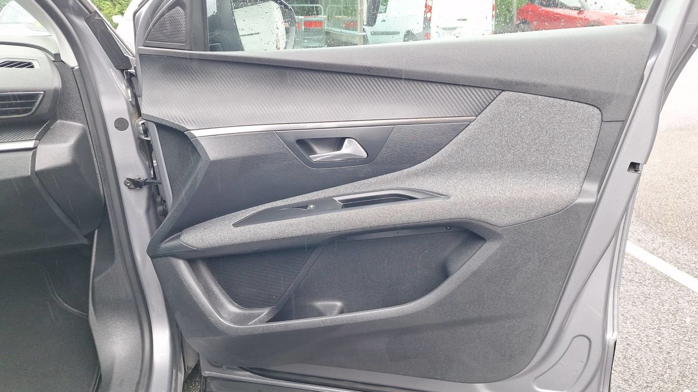 Peugeot 3008 - Photo 22