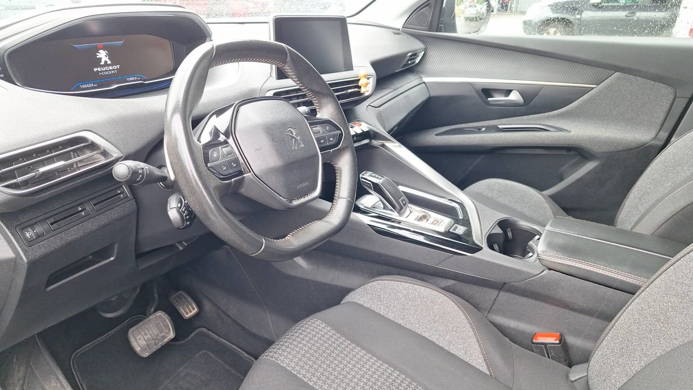 Peugeot 3008 - Photo 8