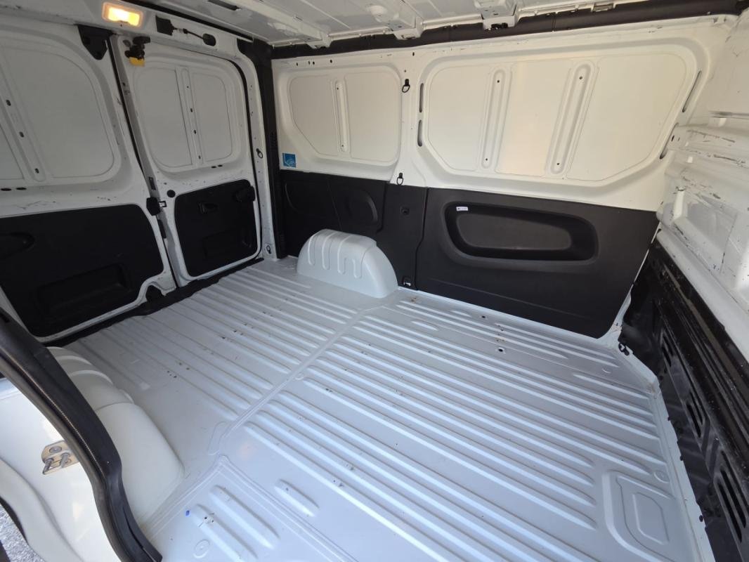 Renault Trafic - Photo 13