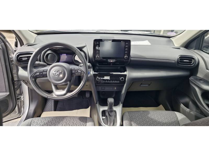 Toyota Yaris - Photo 9