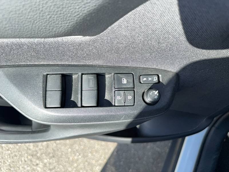 Toyota Yaris - Photo 18