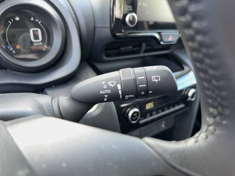 Toyota Yaris - Photo 36