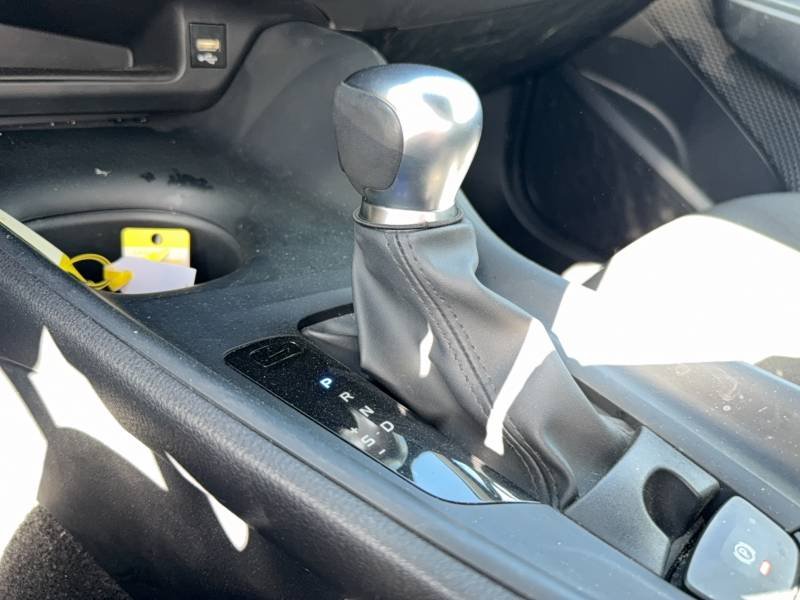 Toyota C-HR - Photo 21