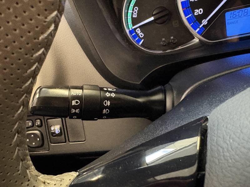 Toyota Yaris - Photo 16