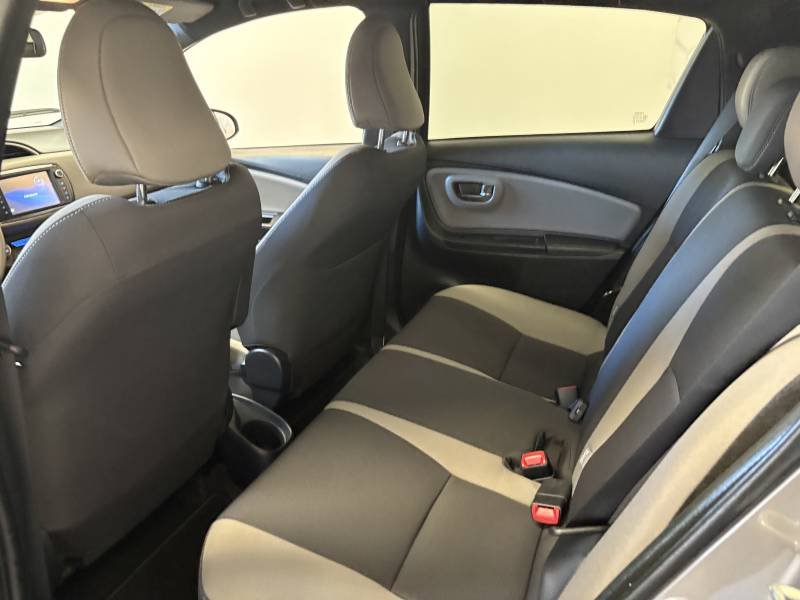 Toyota Yaris - Photo 21