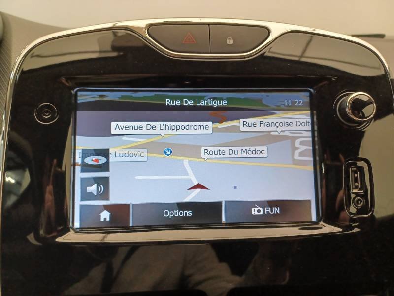 Renault Clio - Photo 21