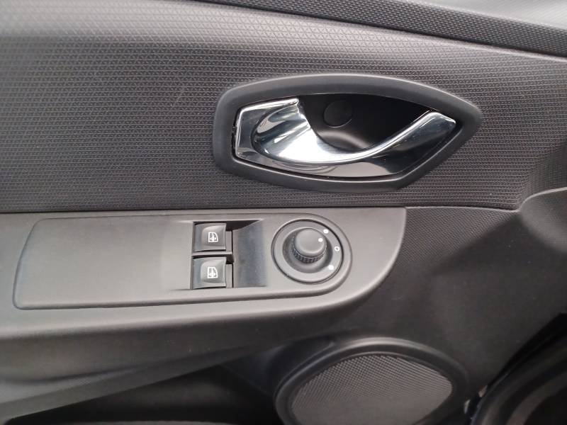 Renault Clio - Photo 37