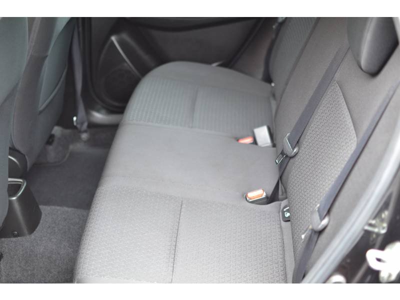 Suzuki Swift - Photo 25
