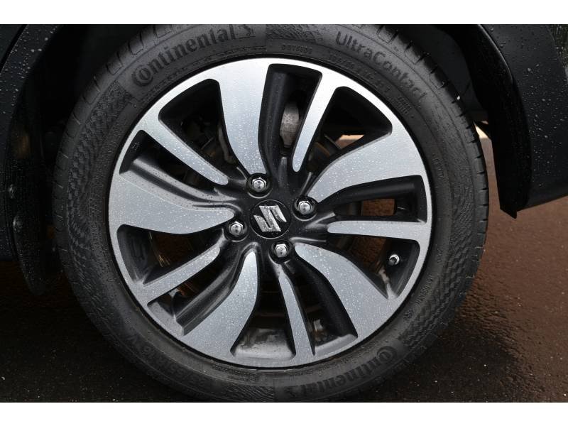 Suzuki Swift - Photo 32