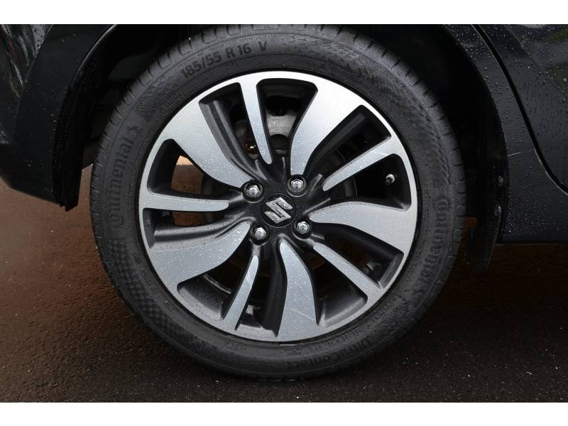 Suzuki Swift - Photo 8