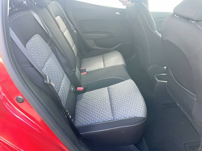 Renault Clio - Photo 16