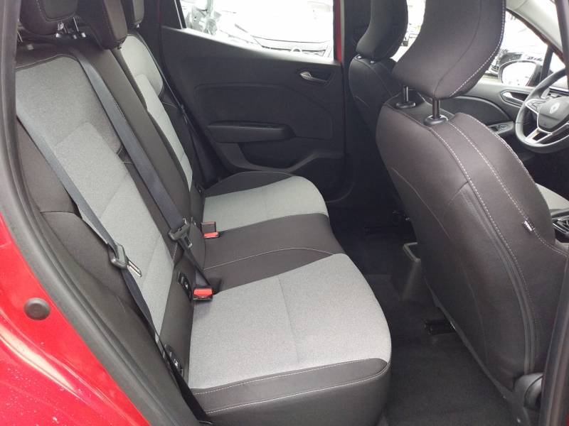 Renault Clio - Photo 26