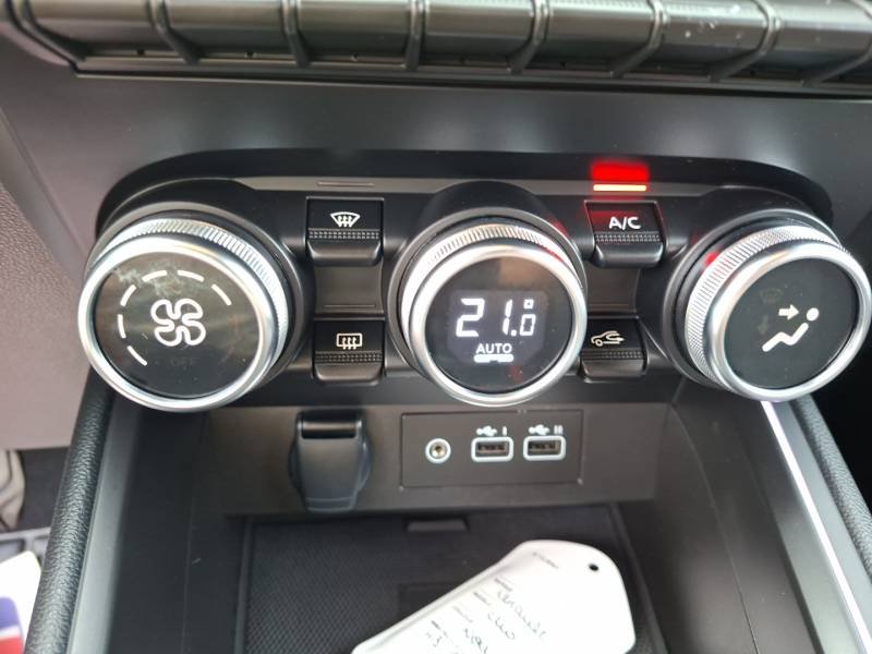 Renault Clio - Photo 31