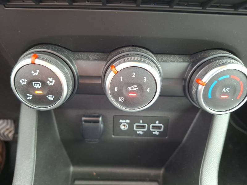 Renault Clio - Photo 15