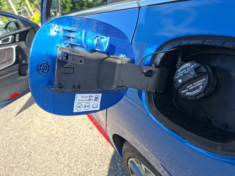 Kia Pro_cee'd - Photo 19