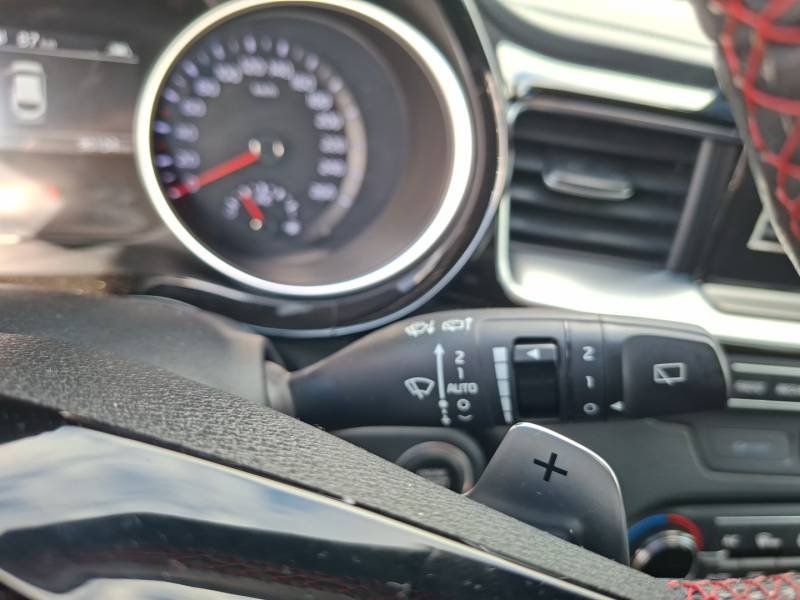 Kia Pro_cee'd - Photo 29
