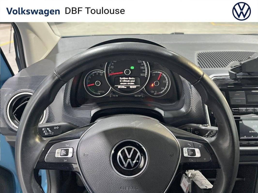 Volkswagen E-Up! - Photo 13