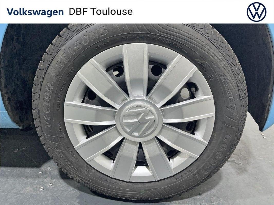 Volkswagen E-Up! - Photo 32