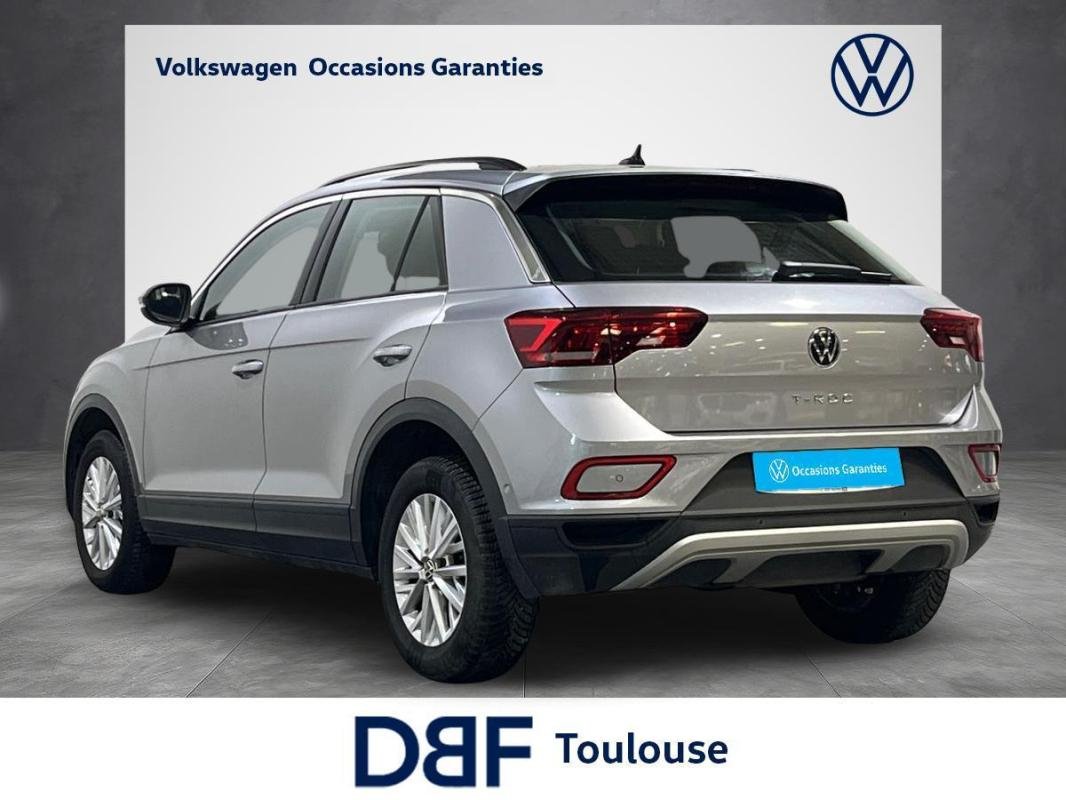 Volkswagen T-Roc - Photo 3