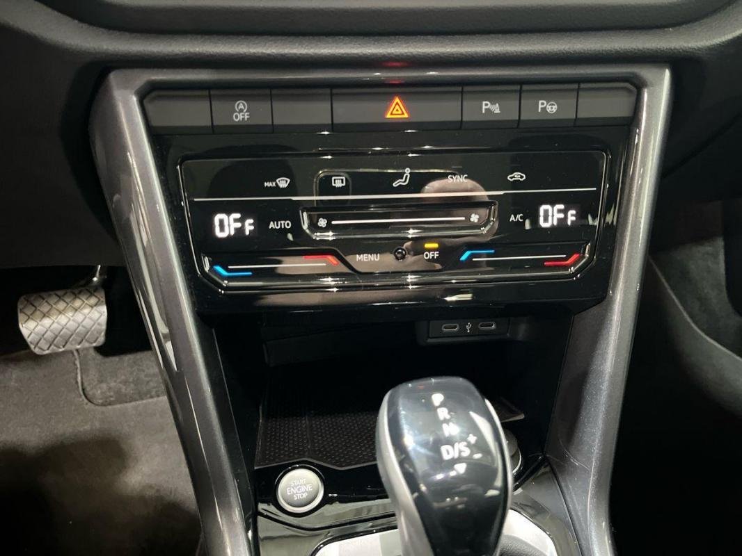 Volkswagen T-Roc - Photo 19