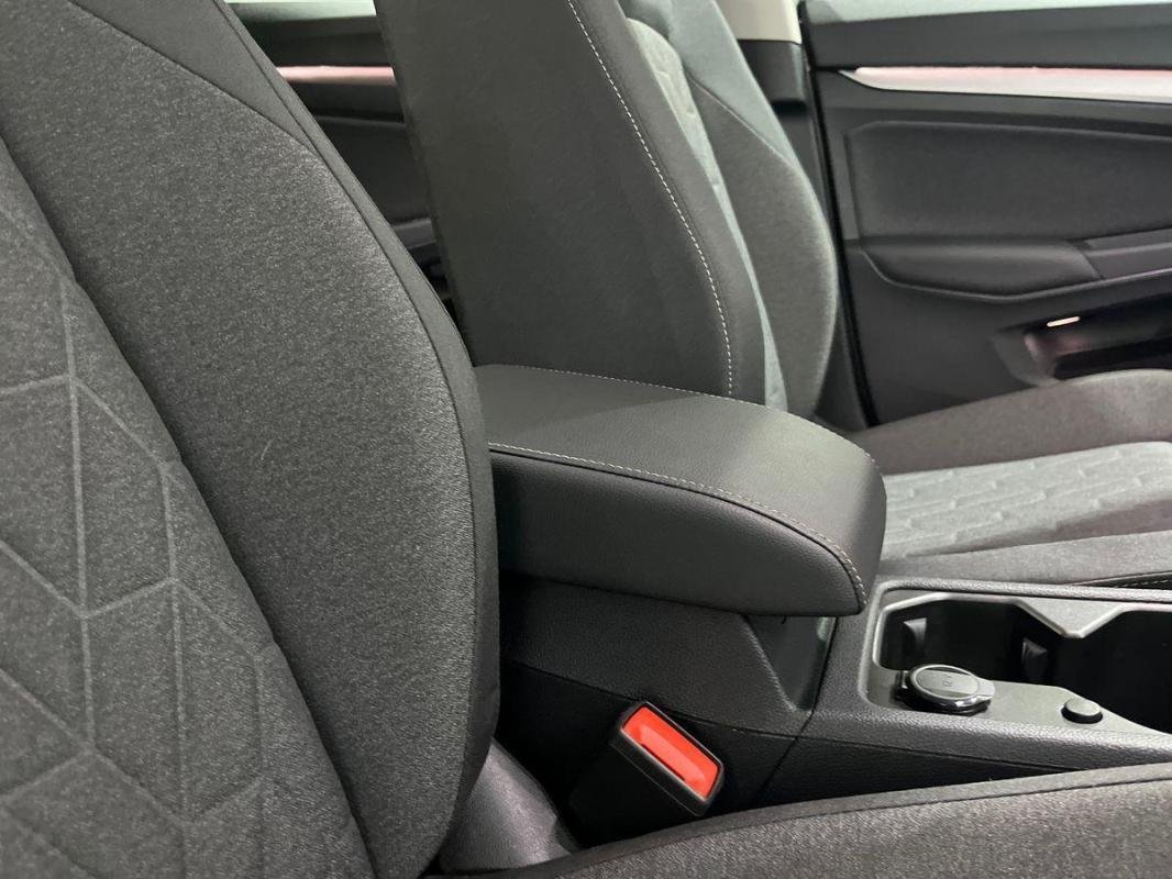 Volkswagen Golf SW - Photo 12