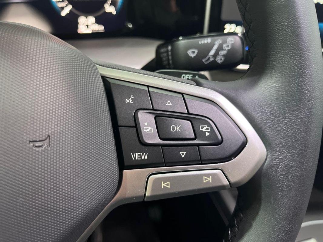 Volkswagen Golf SW - Photo 20