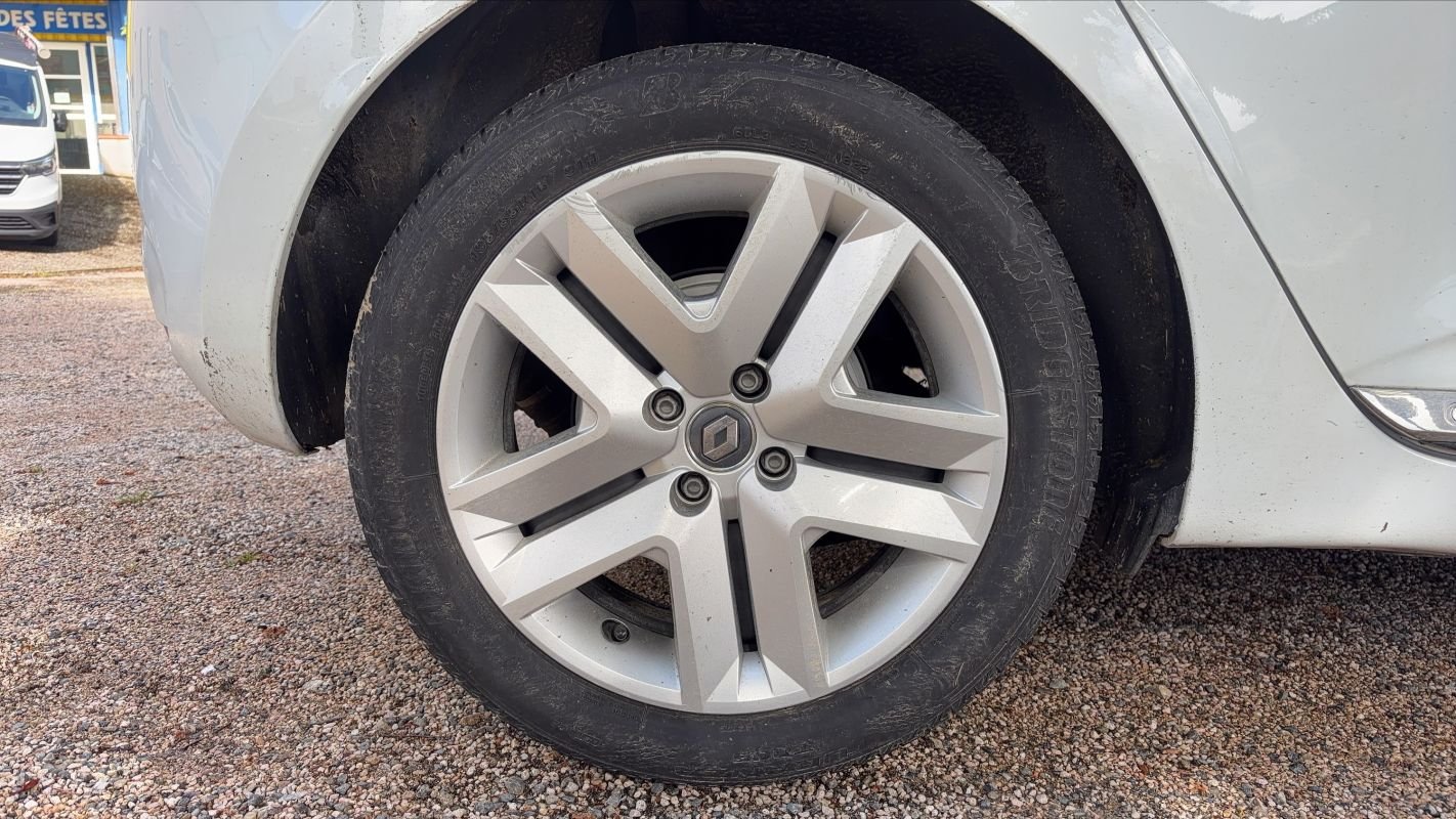 Renault Clio - Photo 16