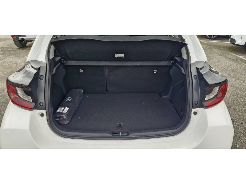 Toyota Yaris - Photo 6