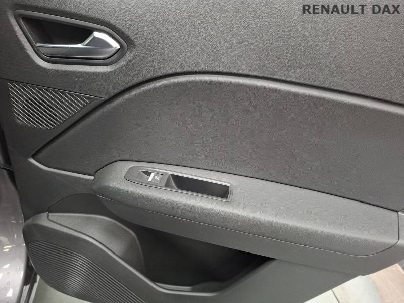 Renault Captur - Photo 24