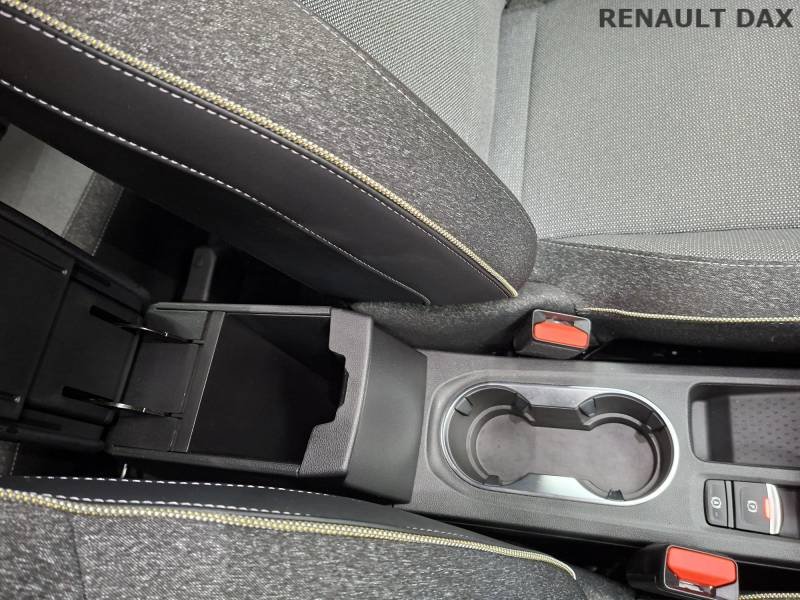 Renault Captur - Photo 32
