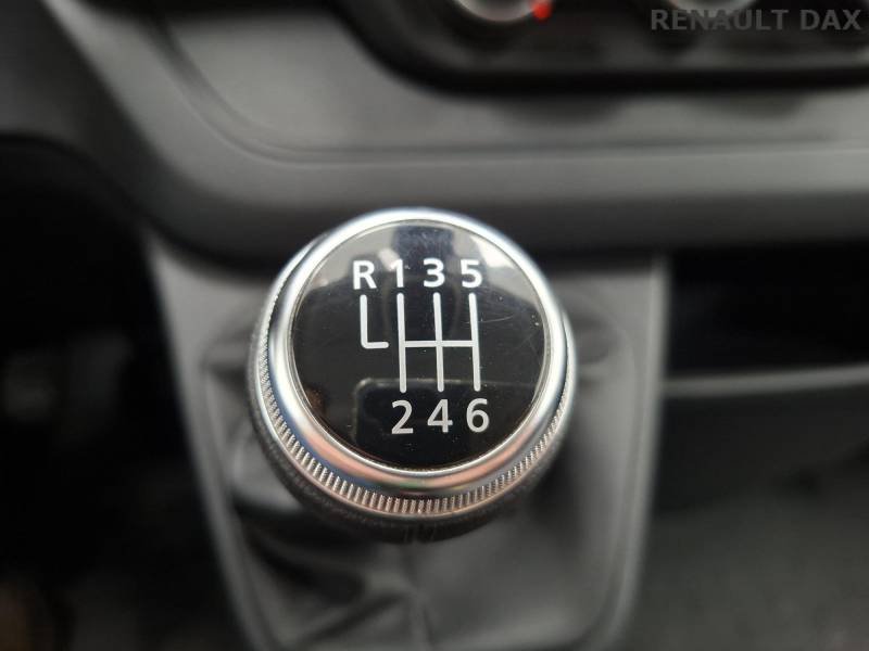 Renault Trafic - Photo 32