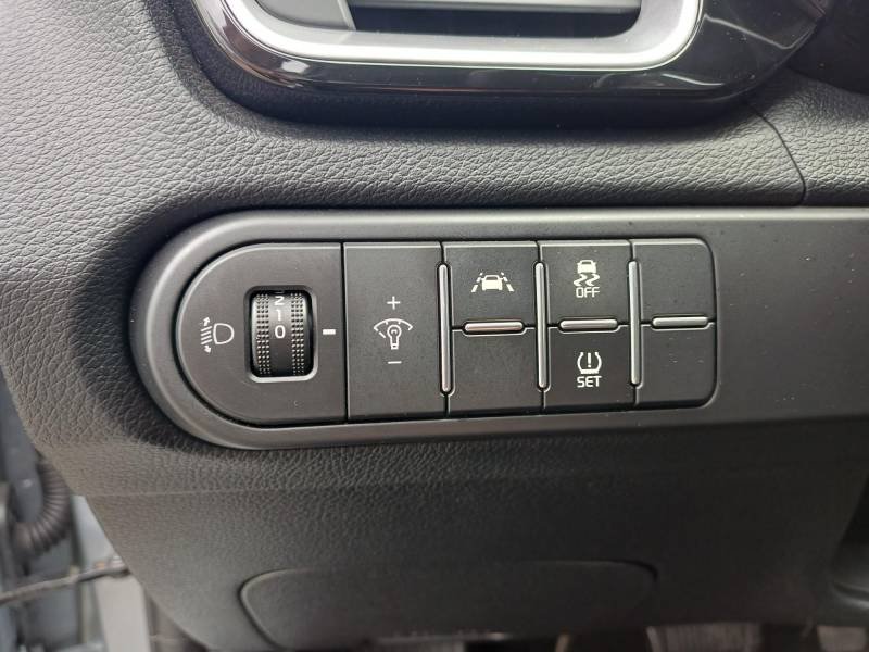 Kia CEED - Photo 18