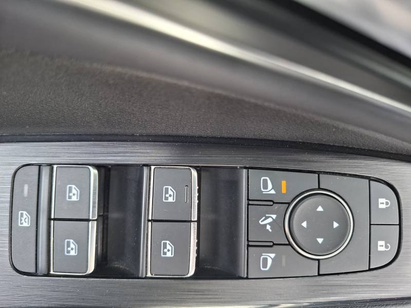 Nissan Qashqai - Photo 19