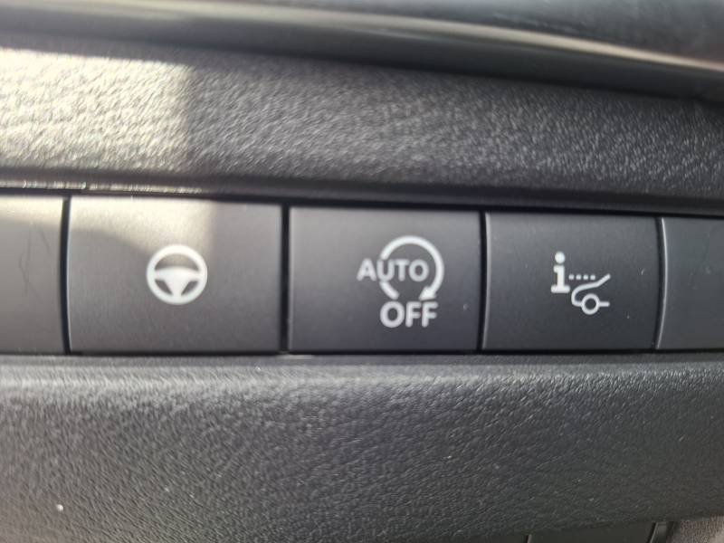 Nissan Qashqai - Photo 20