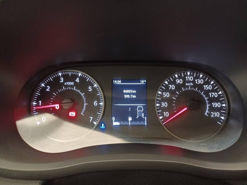 Nissan NV400 - Photo 21