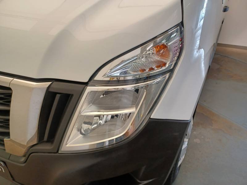 Nissan NV400 - Photo 30