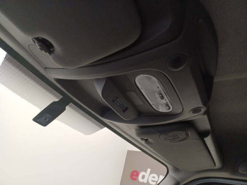 Nissan NV400 - Photo 36